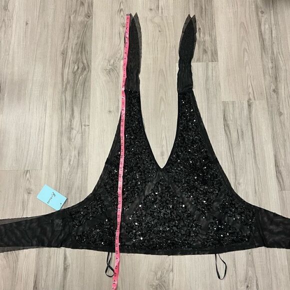 NWT Marciano by Guess black sequinned v neck tie back halter top sz L - Picture 3 of 16